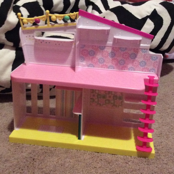Brand new Shopkins Happy Places Home