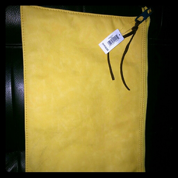 GAP Purse