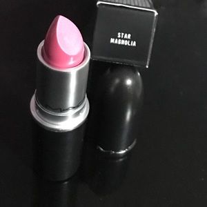 Mac Cremesheen lipstick 💄