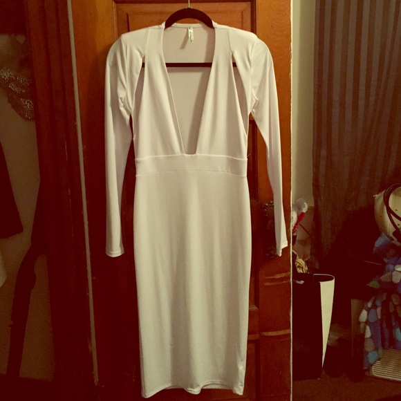Sexy white low cute dress