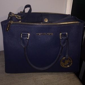 Michael Kors Sutton Medium Leather Tote BARELYUSED