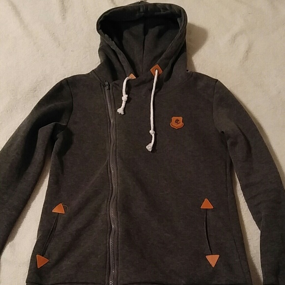 Women's offset zip up sweater