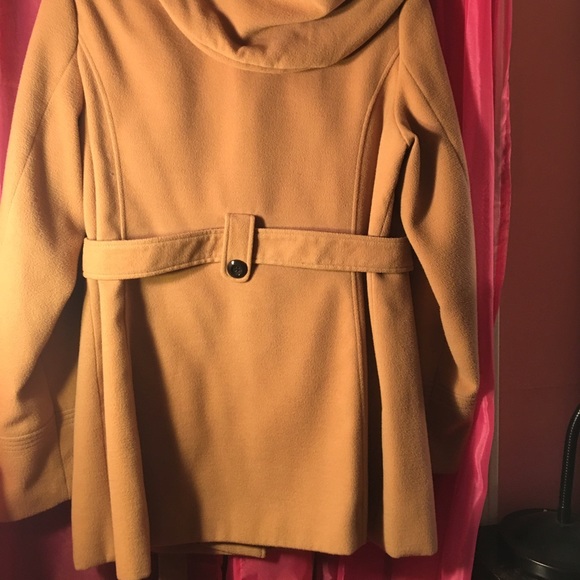 Jacket - Picture 2 of 4