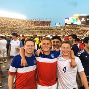 Meet your Posher, Harrison