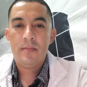 Meet your Posher, Candelario