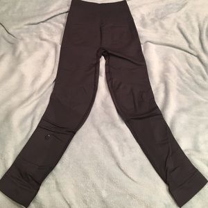 Crop lululemon athletic leggings!