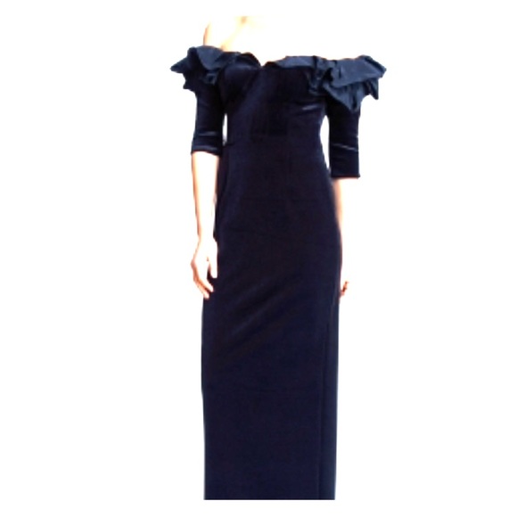 Teri Jon navy velvet evening dress