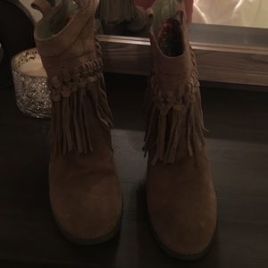 Booties size 7.5