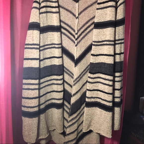 Jacket - Picture 2 of 4