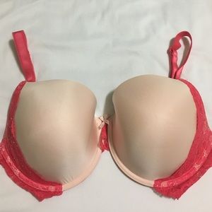 38 E (DD) Victoria's Secret bra