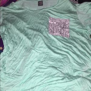 Teal tee tribal print pocket