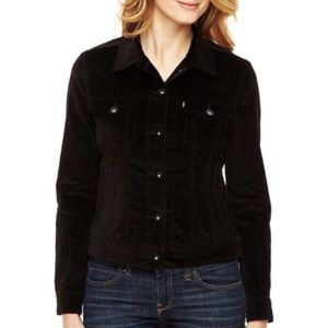 Flawless black velvet Levi trucker jacket