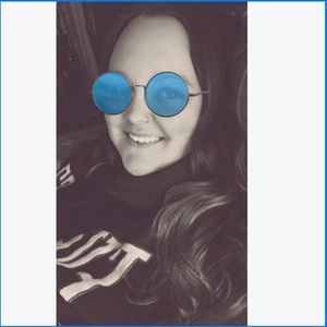 Meet your Posher, Janessa