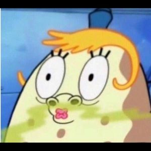 Meet your Posher, Claire