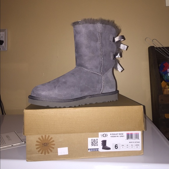 Gray Uggs