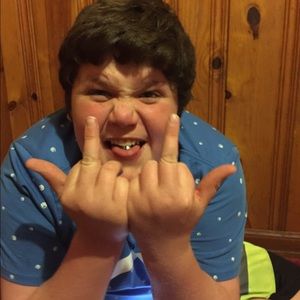 Meet your Posher, Kenneth