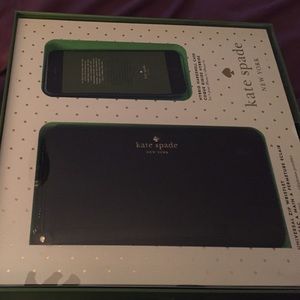 $50 **SALE** Universal Zip Wristlet by Kate Spade