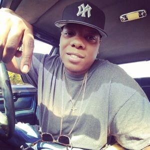 Meet your Posher, Travonr