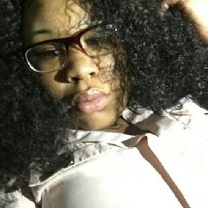 Meet your Posher, Eddrina