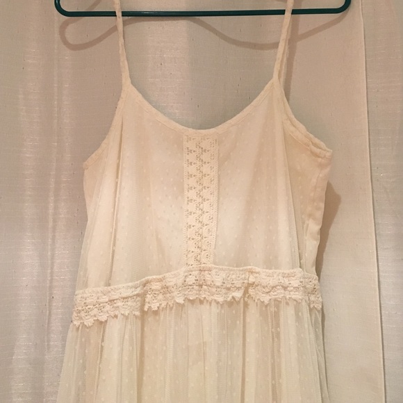 Cream Lace Maxi Dress