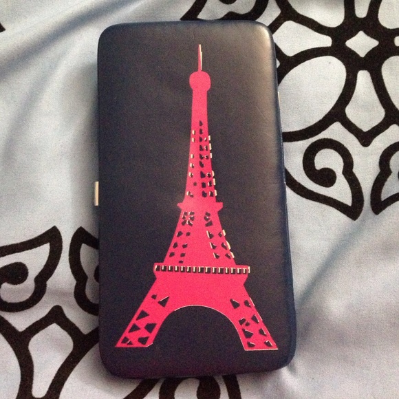 Blue snap wallet