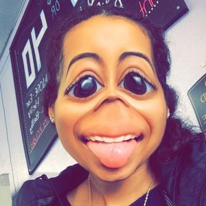 Meet your Posher, Eliana