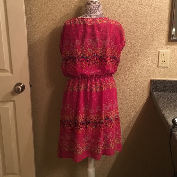 Dress - Picture 3 of 3