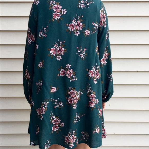 Forest Green Floral Dress - Picture 4 of 4