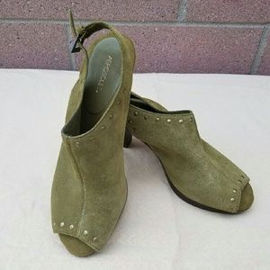 Aerosoles Green studded open toe sling back heels