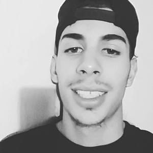 Meet your Posher, Genaro