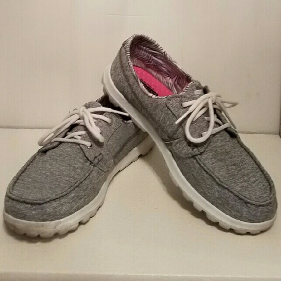 Sketchers "On The Go" Walking Shoe