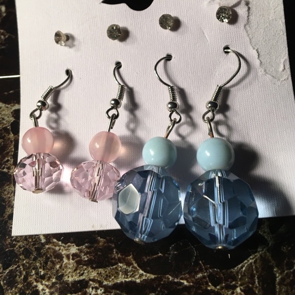 Earrings - Picture 2 of 2