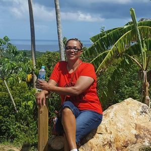 Meet your Posher, Ramona