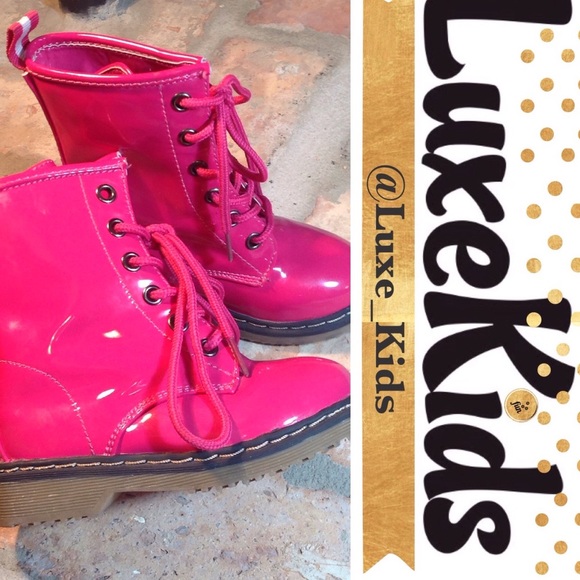 SOLD❤️💕LINK Pink Mid Calf Patent Leather Boots