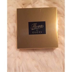 Gucci Flora solid perfume