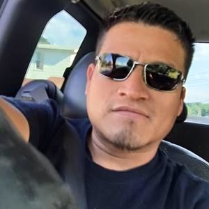 Meet your Posher, Eduardo