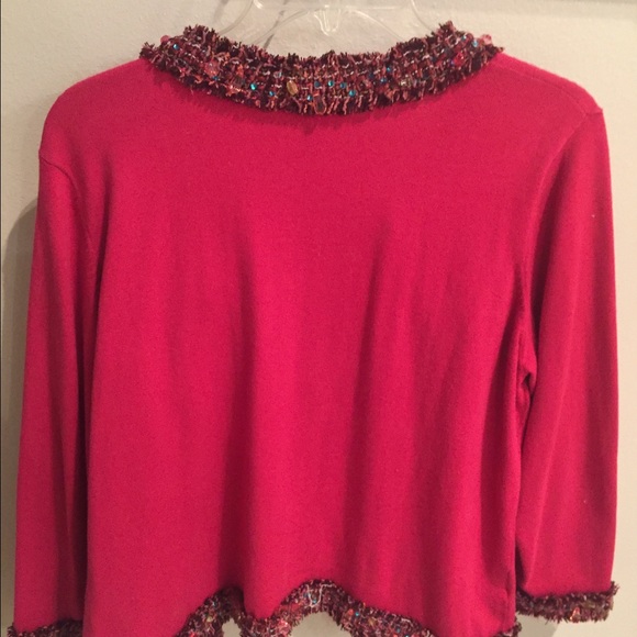 Sweater - Picture 3 of 3