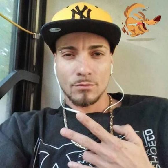 Meet your Posher, Gary - Picture 1 of 1