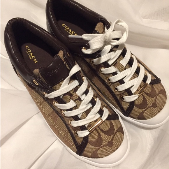 NEW Brown Coach Shoes