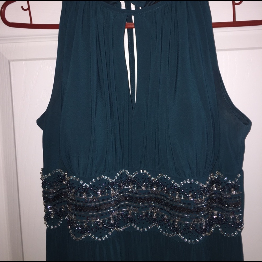 Dress - Picture 2 of 7