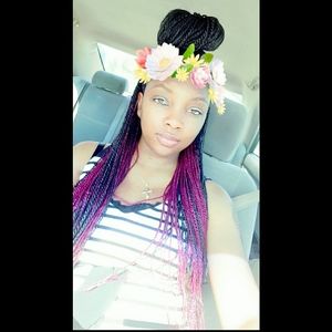 Meet your Posher, Brittney