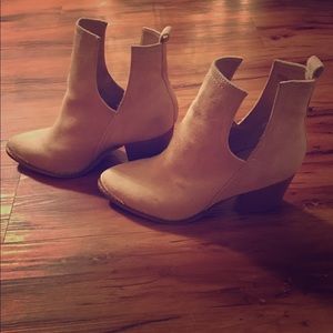 Jeffery Campbell knock off suede booties