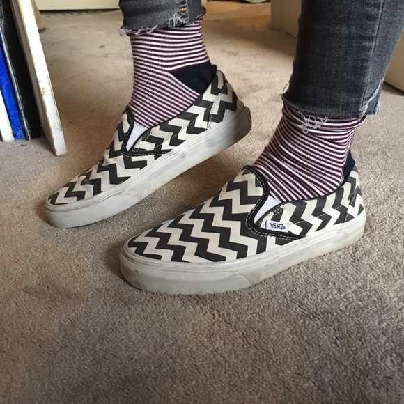 chevron vans slip on