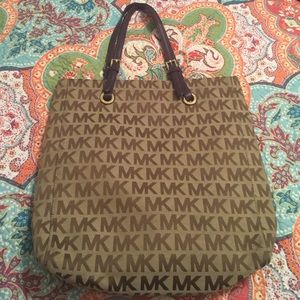 Michael Kors purse