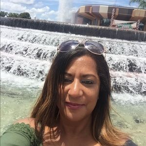 Meet your Posher, Mary