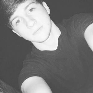 Meet your Posher, Cory