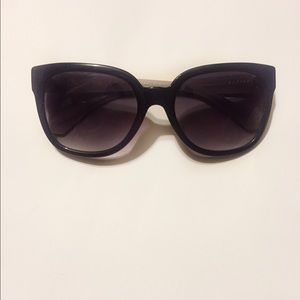 Kenneth Cole Reaction Sunglasses