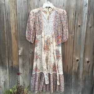 Vintage floral and lace dress