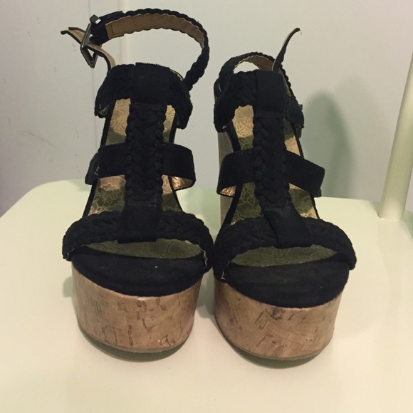 Black SODA Strappy Wedges