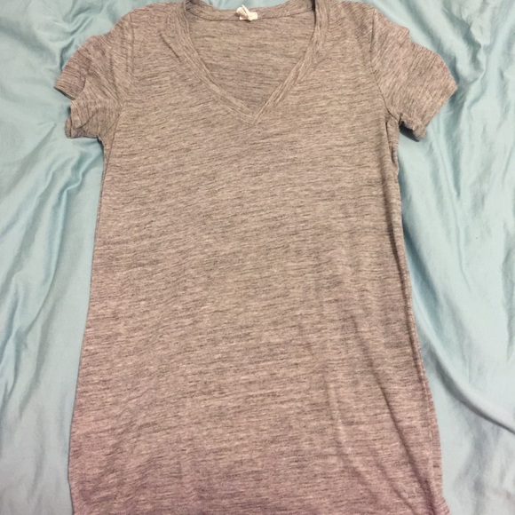 Grey V-neck tee